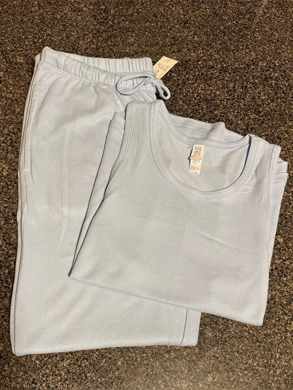 Stars Above Women’s Pajama Set - Soft Sleeveless Top & Jogger Pants NWT
